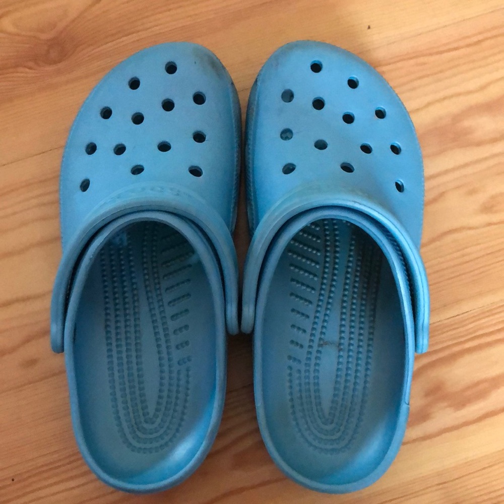 Blue classic crocs